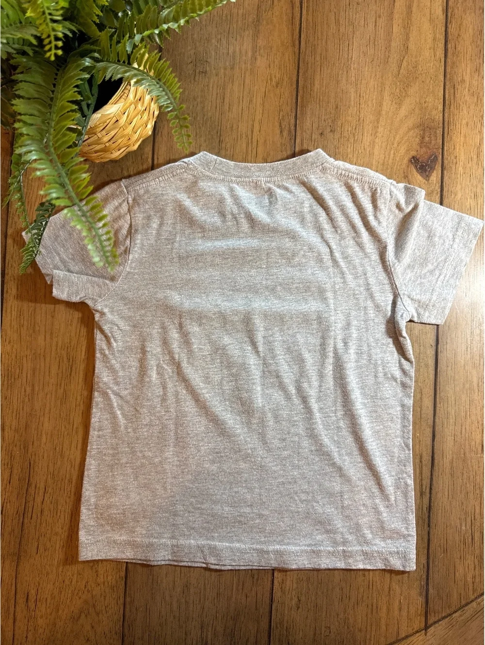 Hurley Gray Logo Graphic T-Shirt Size 5/6